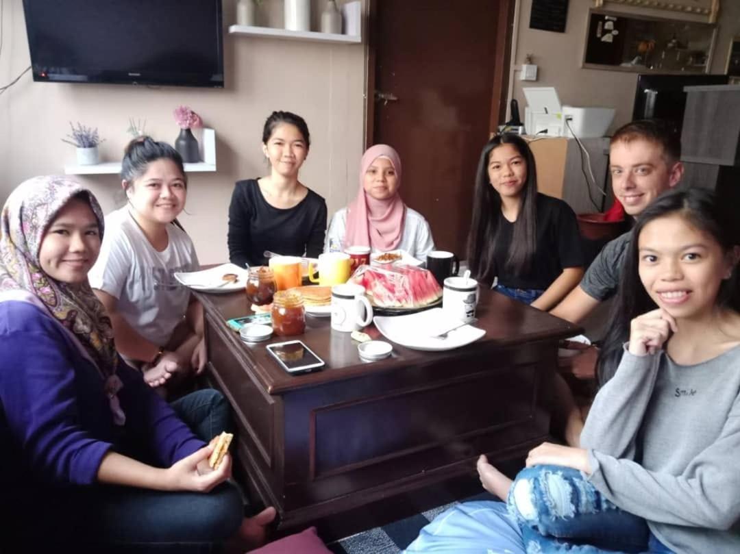 Auberge de jeunesse Escape Backpackers Kk à Kota Kinabalu Extérieur photo