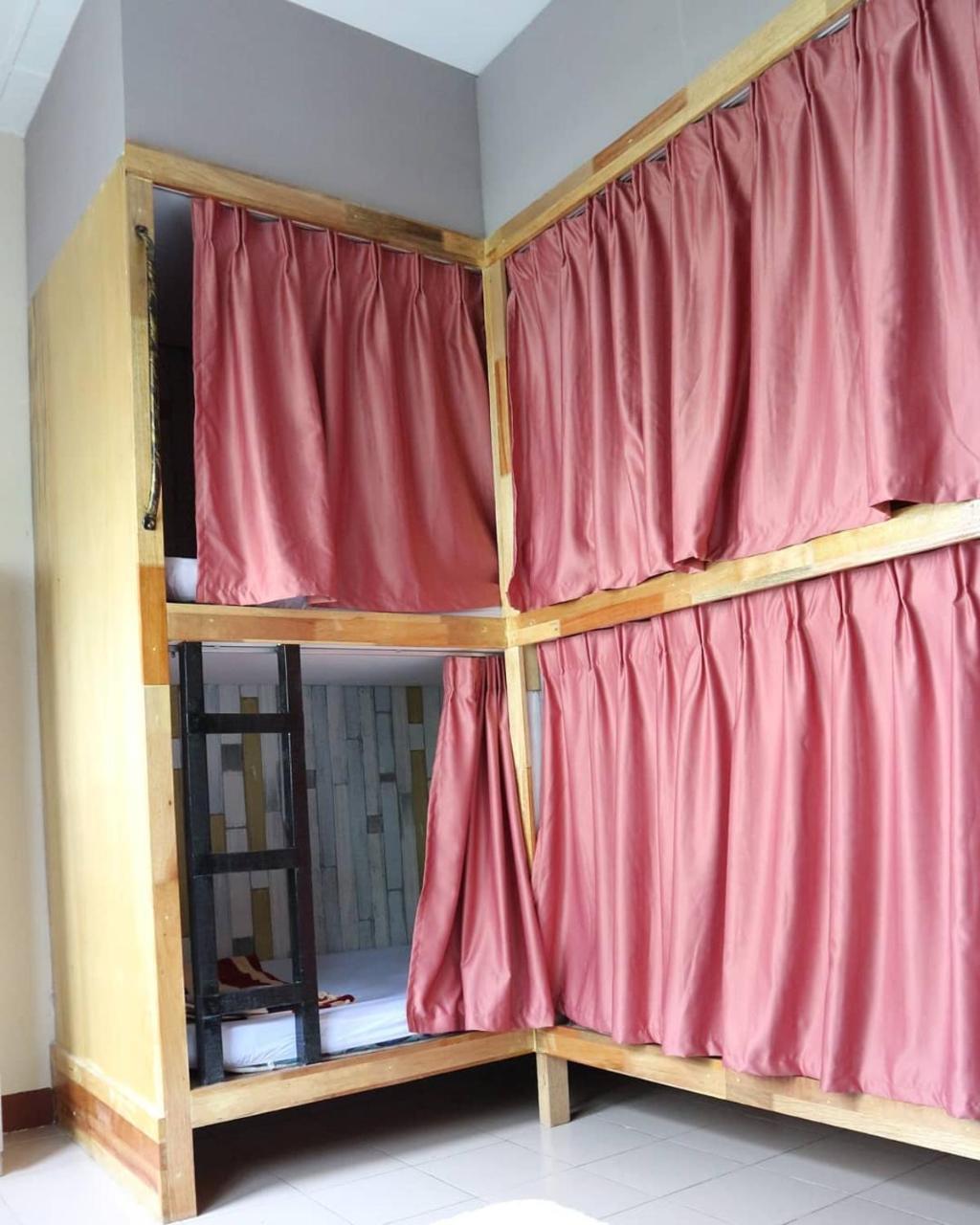 Auberge de jeunesse Escape Backpackers Kk à Kota Kinabalu Extérieur photo