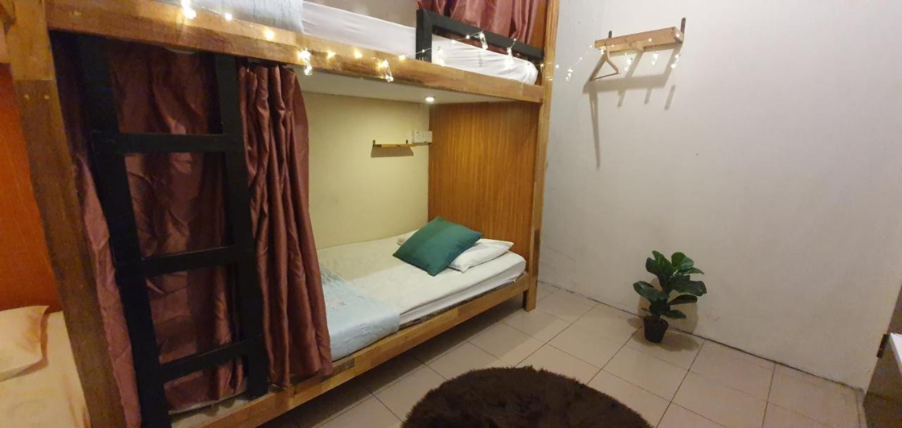 Auberge de jeunesse Escape Backpackers Kk à Kota Kinabalu Extérieur photo