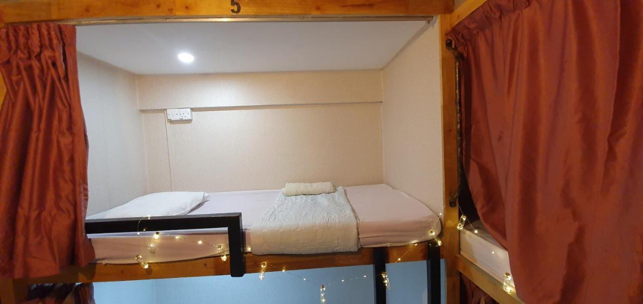 Auberge de jeunesse Escape Backpackers Kk à Kota Kinabalu Extérieur photo